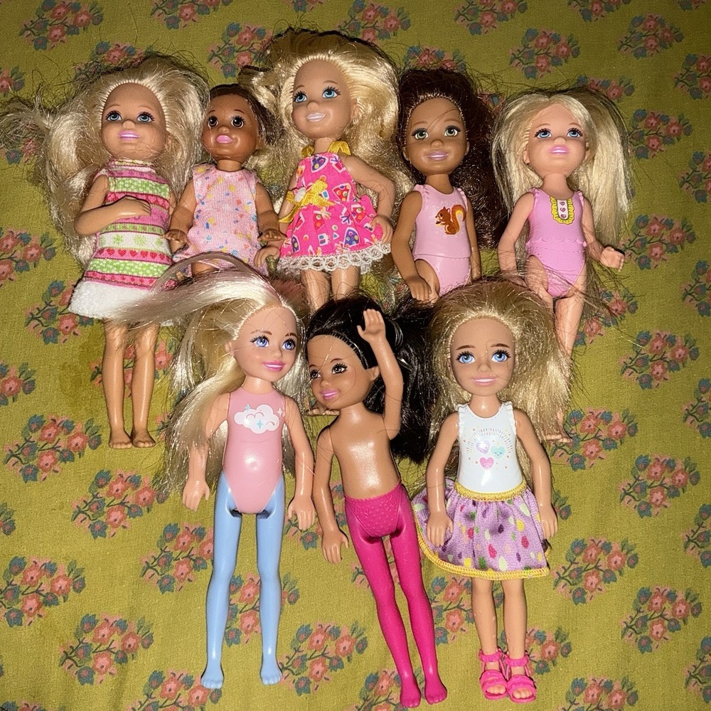 LOT OF 8 MATTEL‎ BARBIE CHELSEA & KELLY DOLL LITTLE SISTER DOLLS Toys